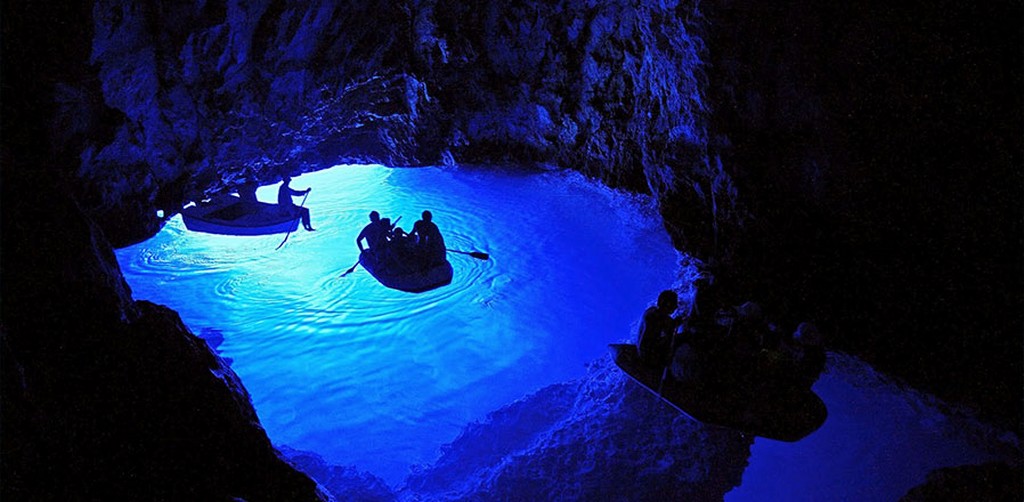 trip blue grotto vis hvar